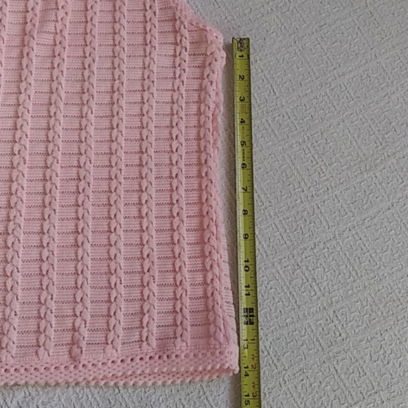 🌺VTG 60's powder pink crotchety top - Picture 9 of 9